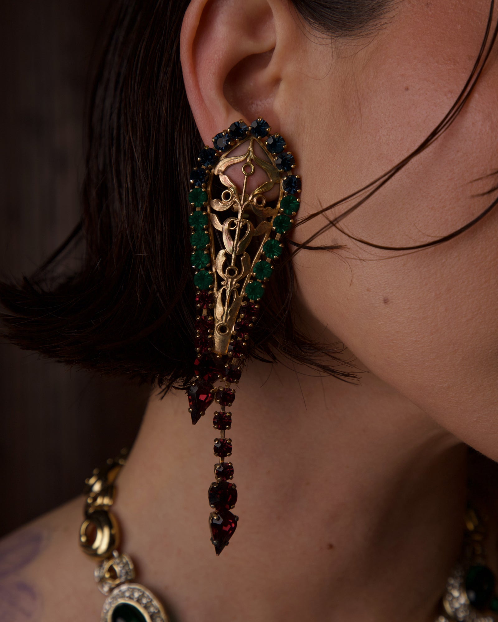 ピアス h17 France vintage glass earrings VINTAGE FRENCH MULTI-COLORED RHINESTONE STATEMENT DROP EARRINGS