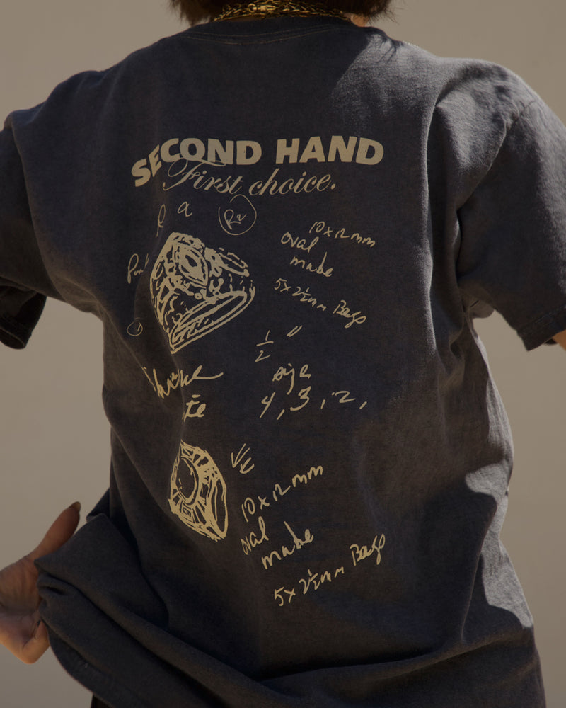 SECOND HAND T-SHIRT