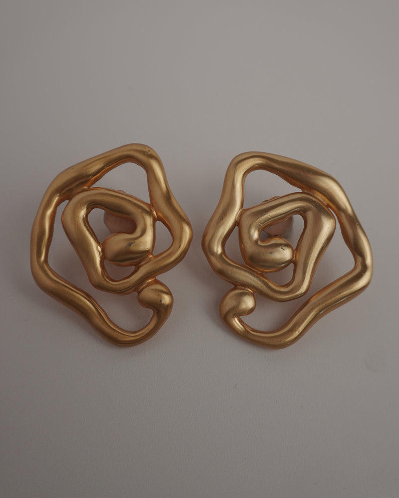VINTAGE ABSTRACT MATTE GOLD CLIP ONS