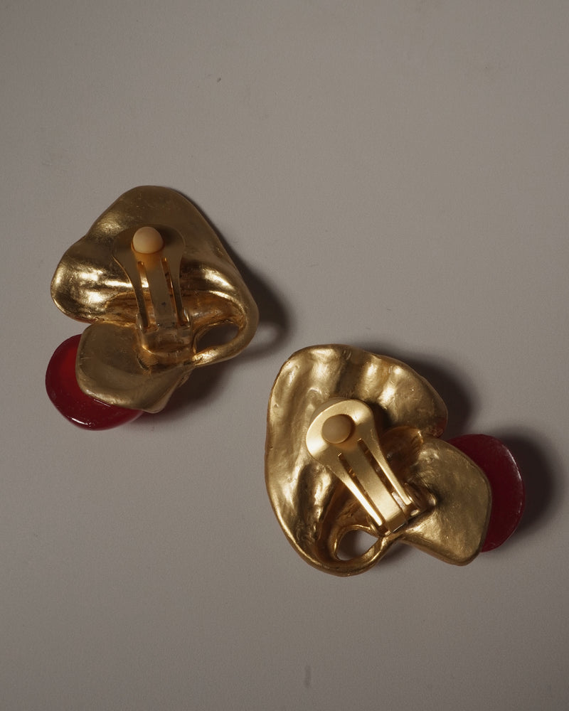 VINTAGE ABSTRACT RED LUCITE CLIP ONS