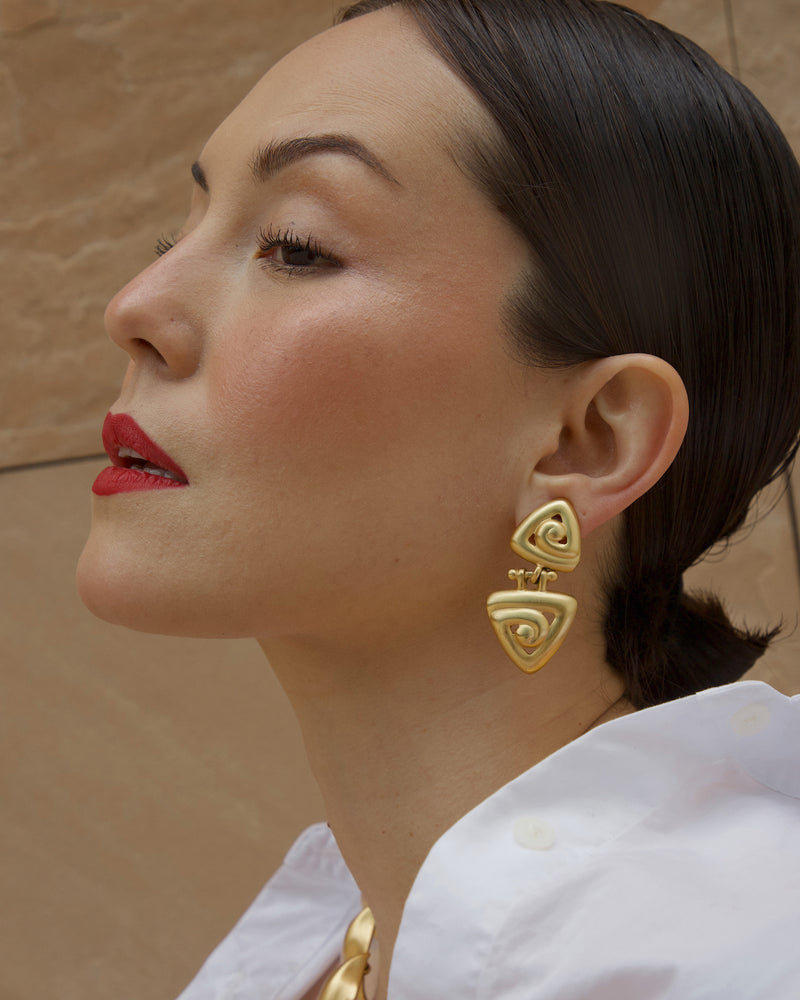 Vintage AK Matte Gold Drop Earrings