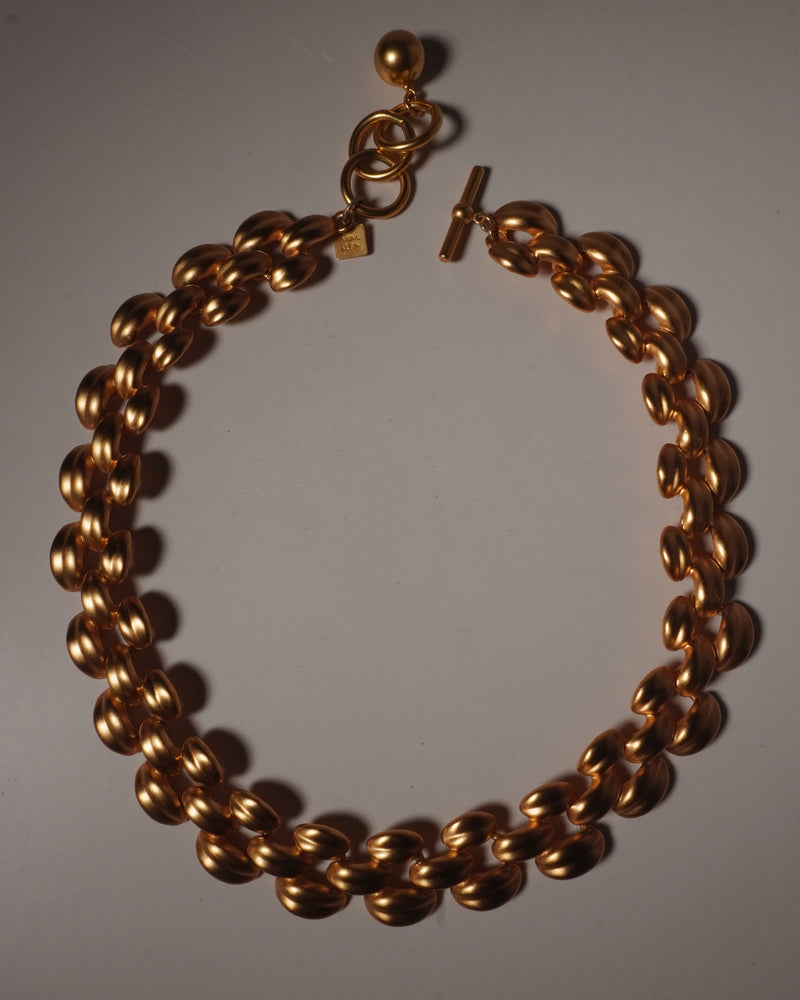 VINTAGE AK MATTE GOLD PANTHER CHAIN NECKLACE