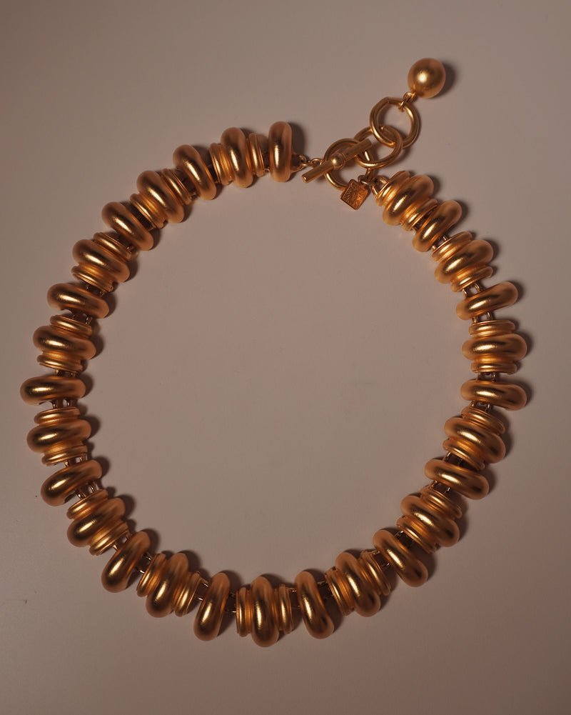 Vintage AK Matte Gold Ribbed Necklace