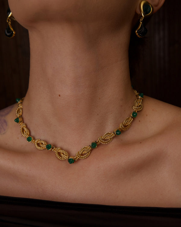 VINTAGE BOUCHER  KNOTTED GREEN CABOCHON NECKLACE