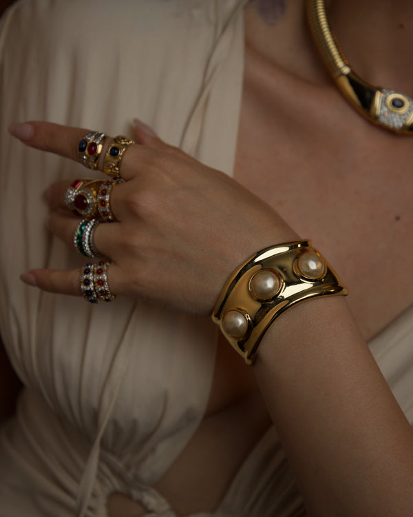 Vintage Curved Pearl Cab Cuff
