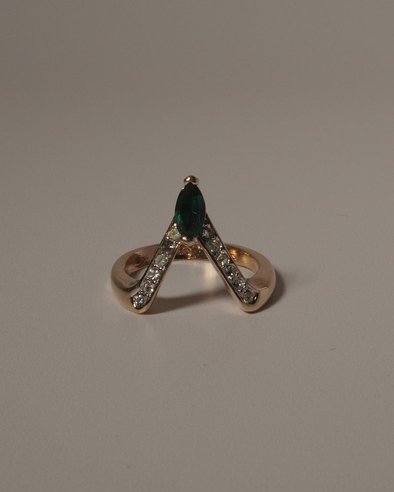 VINTAGE EMERALD CZ "V" RING