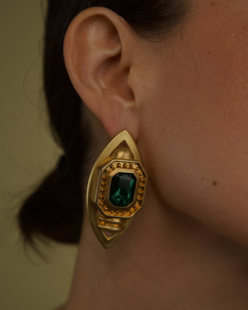 VINTAGE EMERALD ETRUSCAN STATEMENT EARRINGS