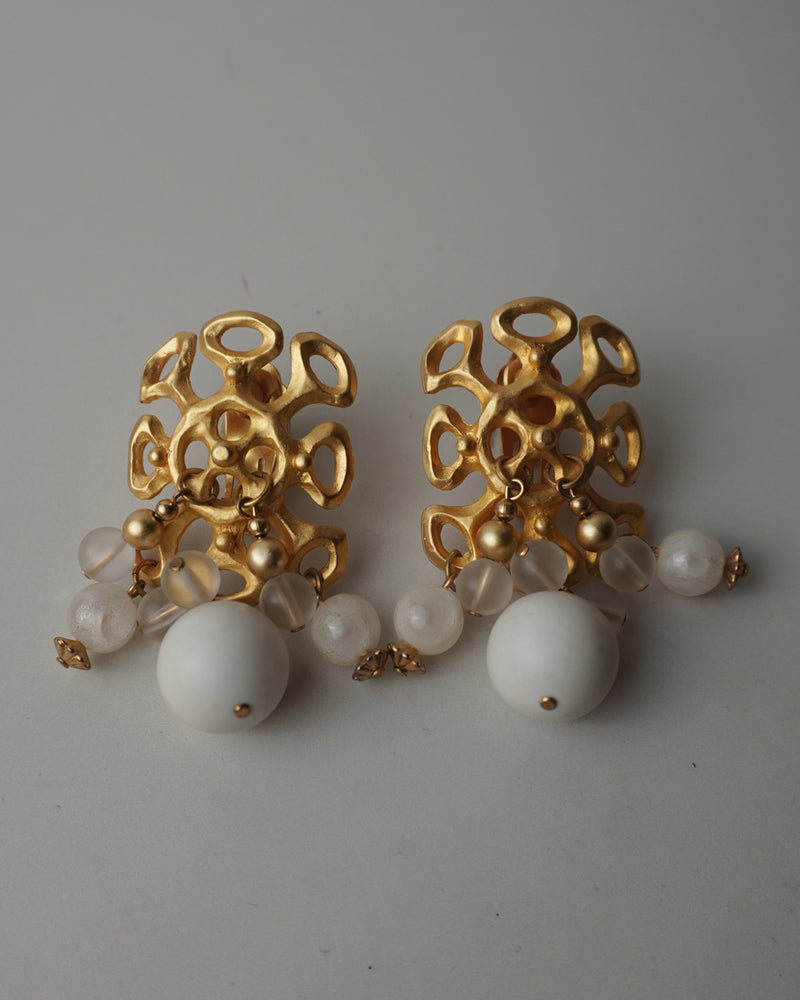 VINTAGE ETRUSCAN BEADED CLIP ONS
