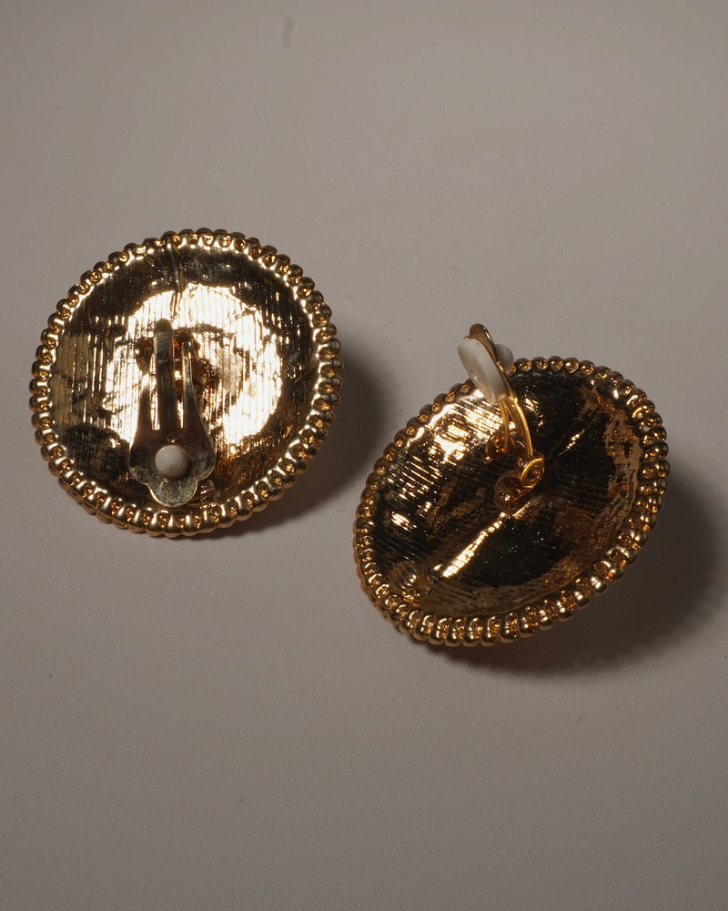 Vintage Etruscan Pearl Disc Clip Ons