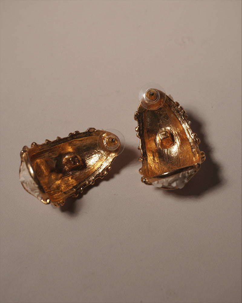 Vintage Etruscan Shell Clip Ons