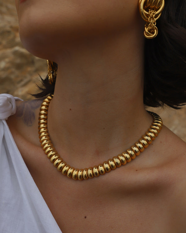 VINTAGE GOLD DOME NECKLACE