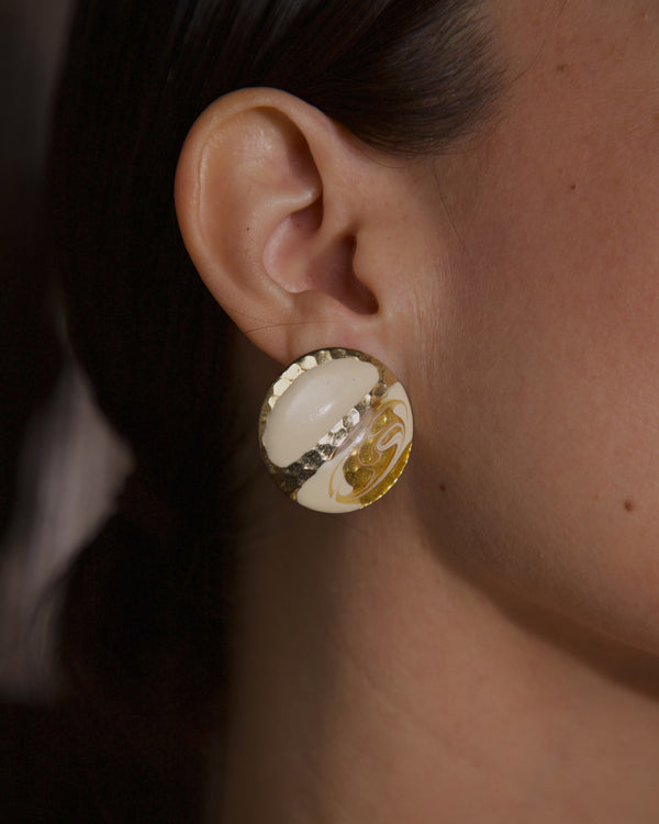 Vintage Hammered Cream Enamel Disc Earrings