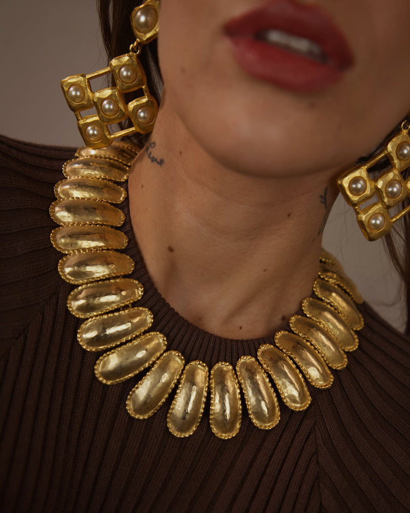 VINTAGE HAMMERED GOLD STATEMENT NECKLACE