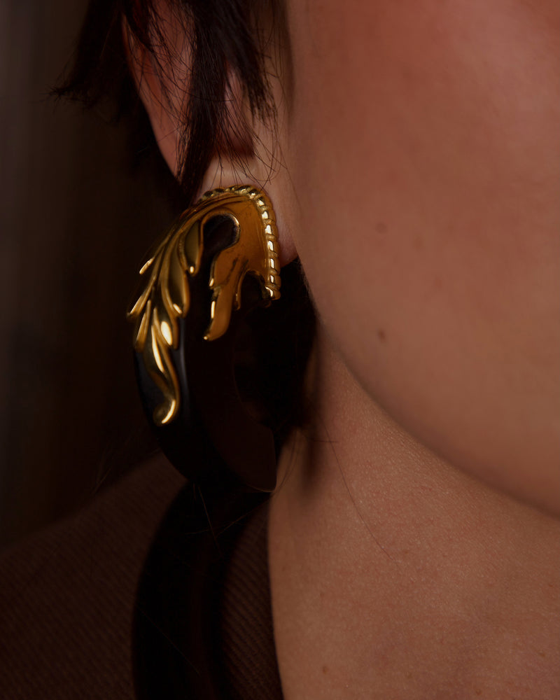 VINTAGE INNA CYTRINE PARIS BLACK LUCITE SET