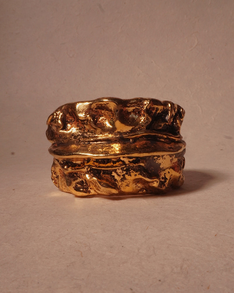 VINTAGE KALINGER ABSTRACT GILT GOLD RESIN CUFF