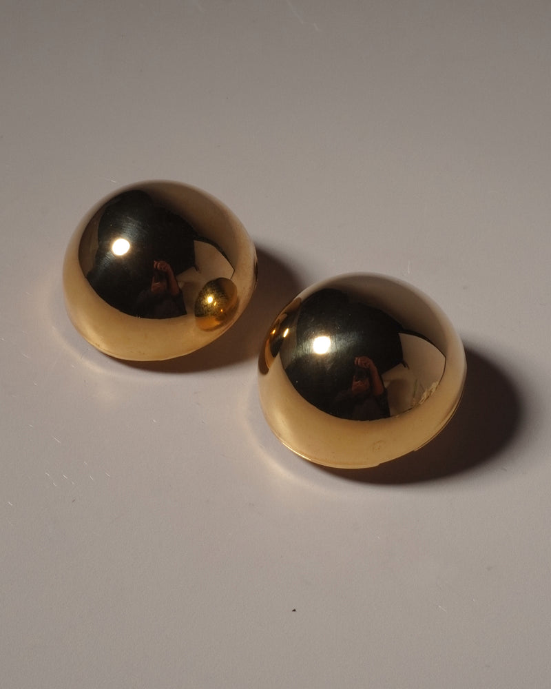 VINTAGE LARGE GOLD DOME CLIP ONS