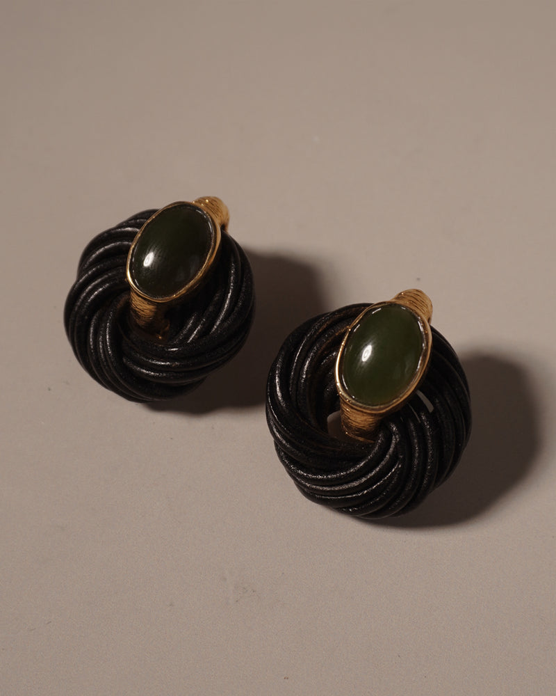 VINTAGE LEATHER KNOT CAB EARRINGS