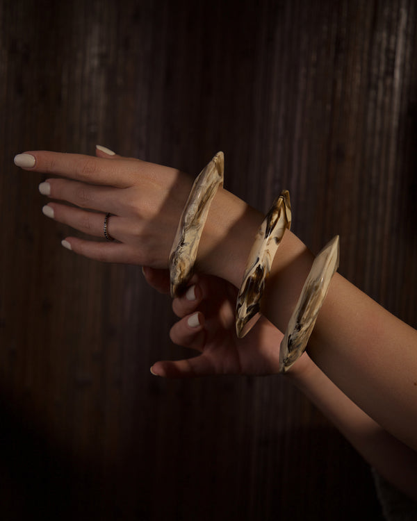 Vintage Marbled Brown & Ivory Acrylic Bangle