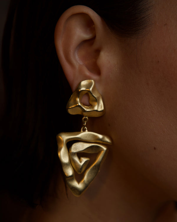 Vintage Matte Abstract Swirl Clip Ons