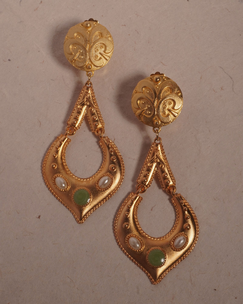 Vintage Matte Etruscan Statement Earrings (Pearl/Green)