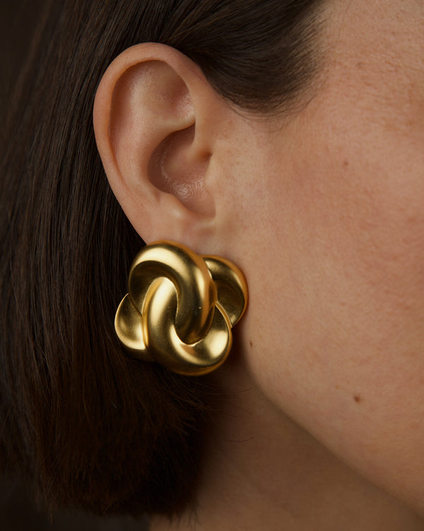 Vintage Matte Gold DBL Link Earrings