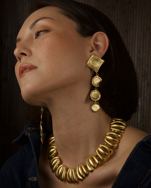 Vintage Matte Gold Etruscan Drop Earrings