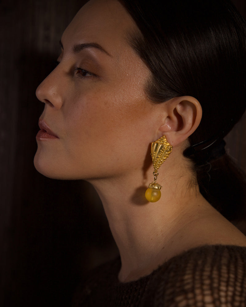 Vintage Matte Gold Shell Drop Earrings