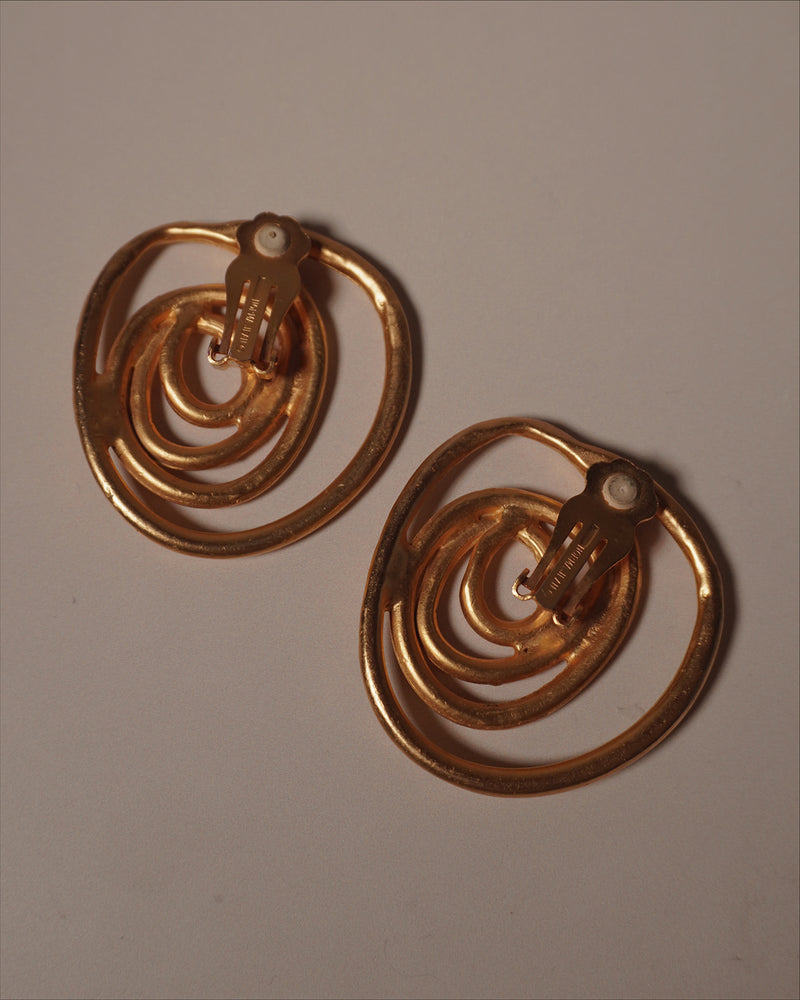 Vintage Matte Gold Spiral Clip Ons