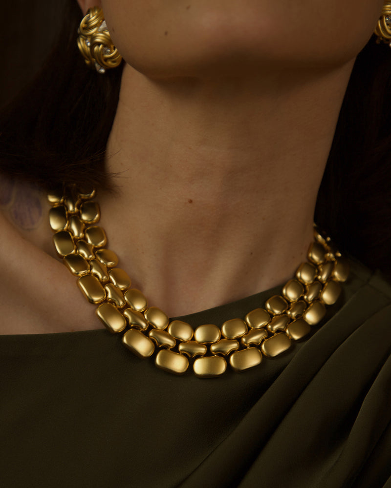 Vintage Matte Gold Wide Panther Chain Necklace