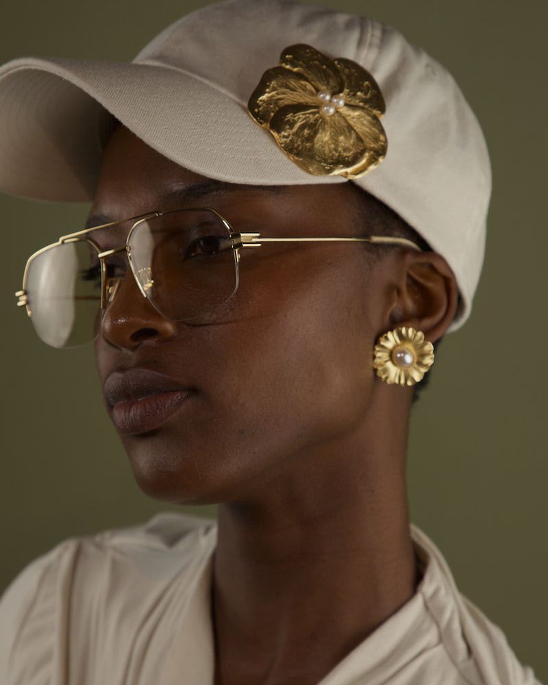 VINTAGE MATTE GOLD & PEARL FLORAL EARRINGS