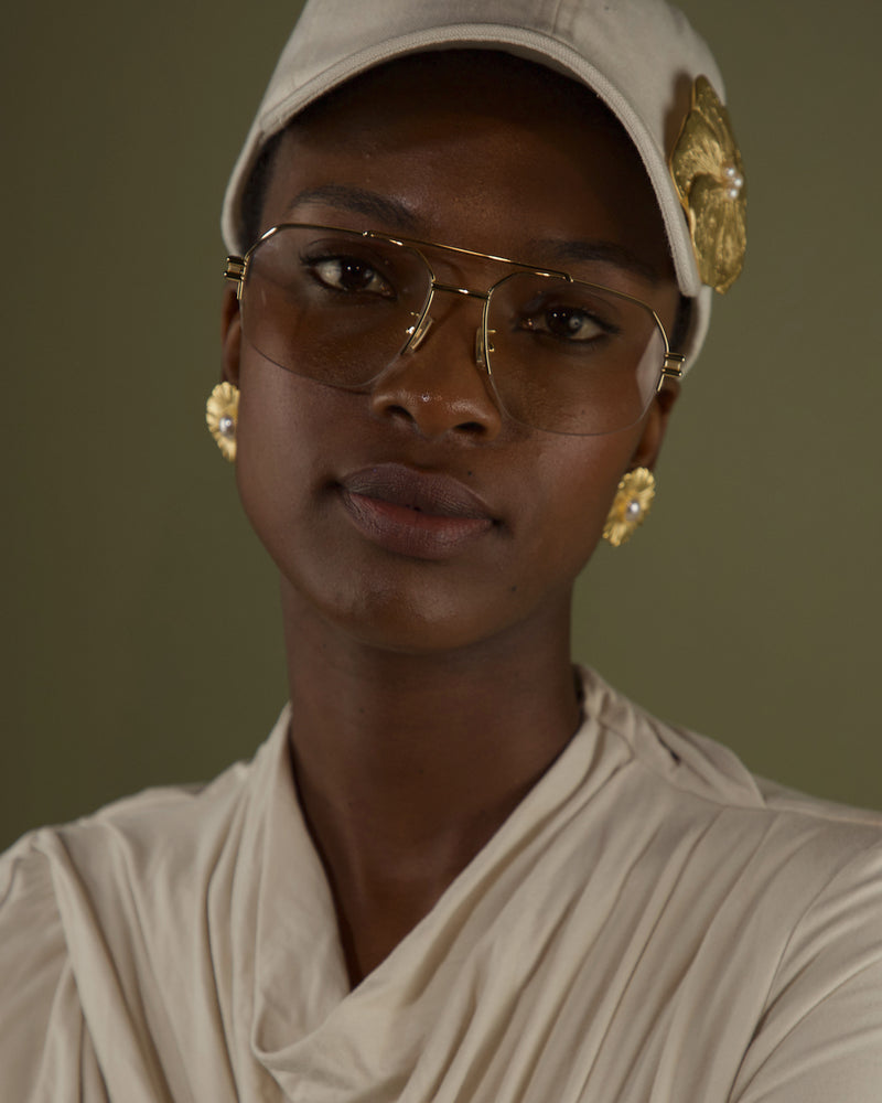 VINTAGE MATTE GOLD & PEARL FLORAL EARRINGS