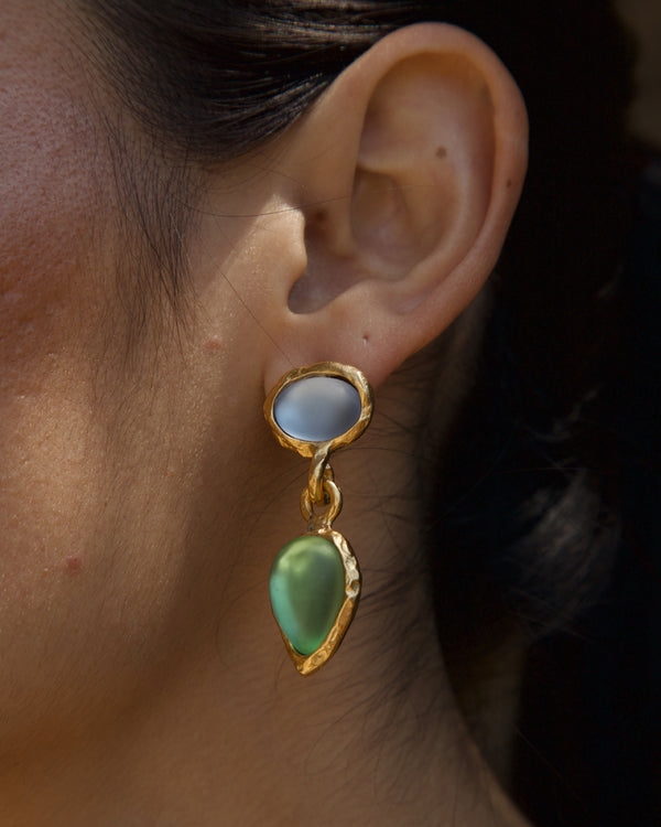 VINTAGE NJ FROSTED CAB DROP EARRINGS (BLUE/GREEN)