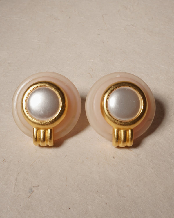 Vintage Nude Lucite & Pearl Clip Ons