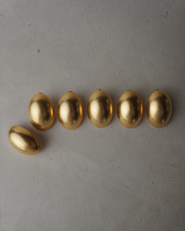 Vintage Oval Matte Gold Dome Clip Ons