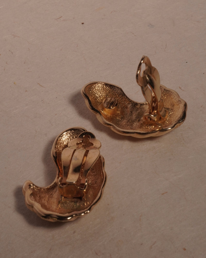 Vintage Pavé Ribbed Gold Clip Ons