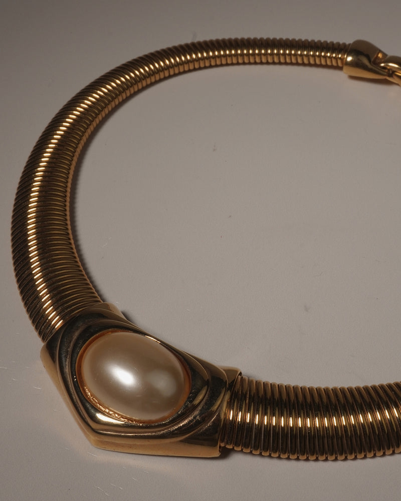 Vintage Pearl Cab Omega Necklace