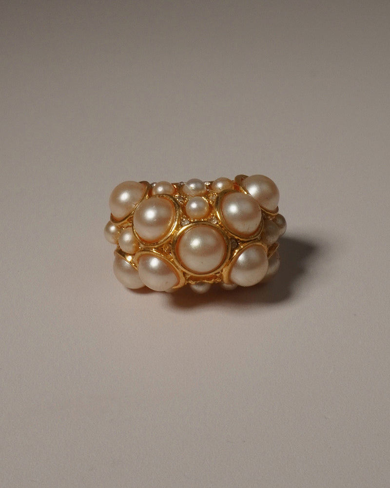 Vintage Pearl Dome Cocktail Ring Sz 5-6