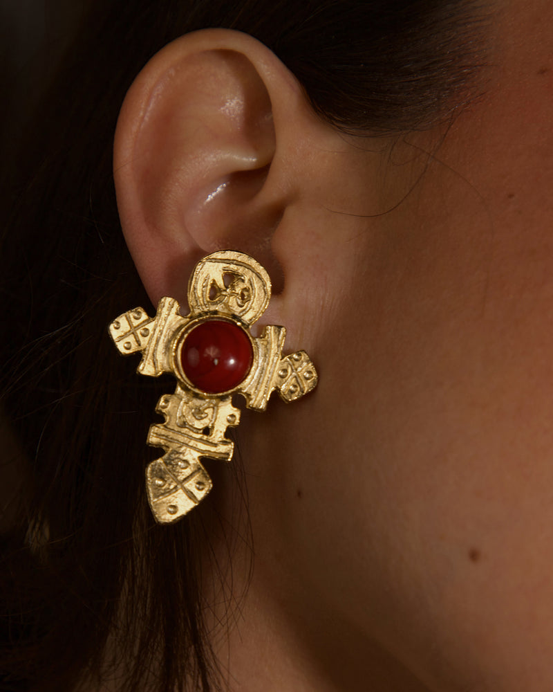 VINTAGE RED CABOCHON CROSS CLIP ONS