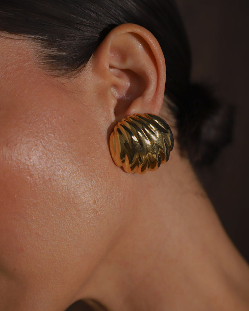 Vintage Rippled Gold Dome Clip Ons