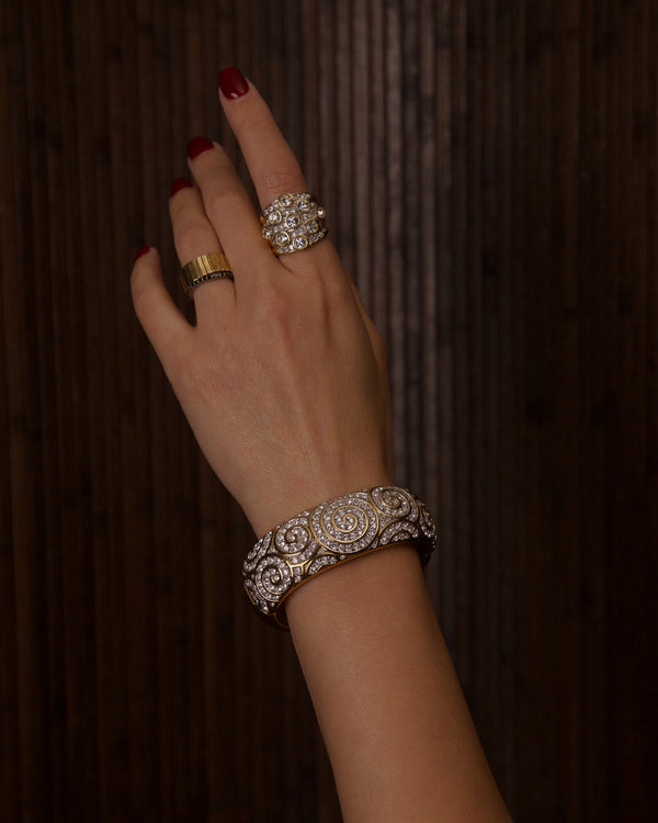 VINTAGE SWAN PAVÉ SWIRL HINGED CUFF BRACELET