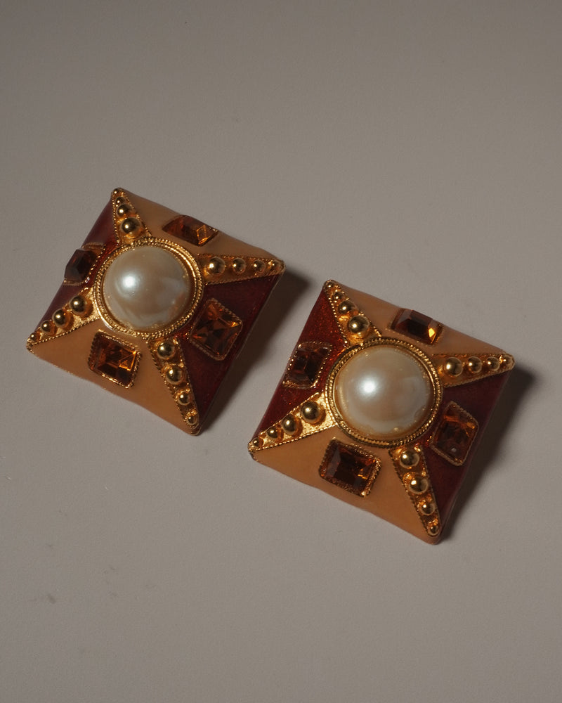 VINTAGE TOPAZ & PEARL CAB CLIP ONS