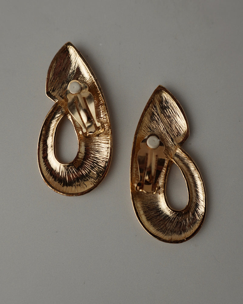 Vintage TT Textured Abstract Earrings