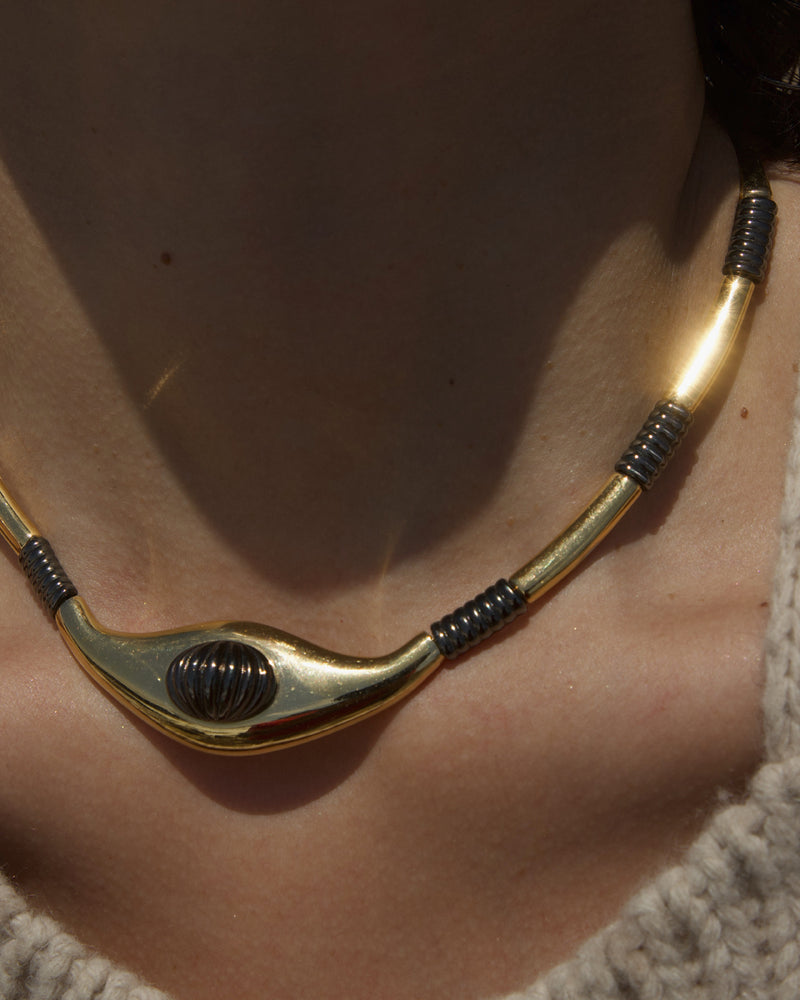 VINTAGE TWO TONE RIBBED NECKLACE