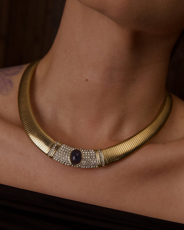 VINTAGE WV BLUE GLASS CAB OMEGA NECKLACE