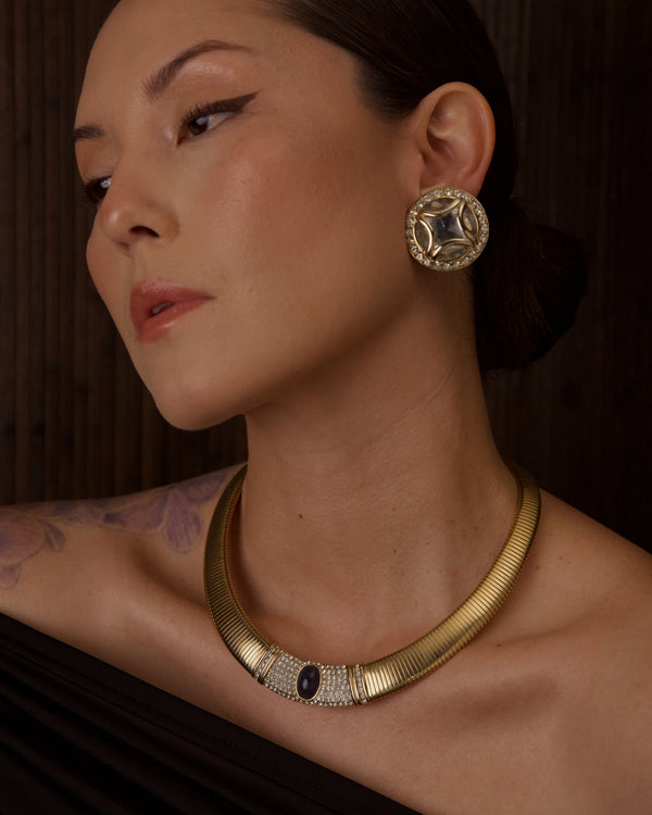 VINTAGE WV BLUE GLASS CAB OMEGA NECKLACE