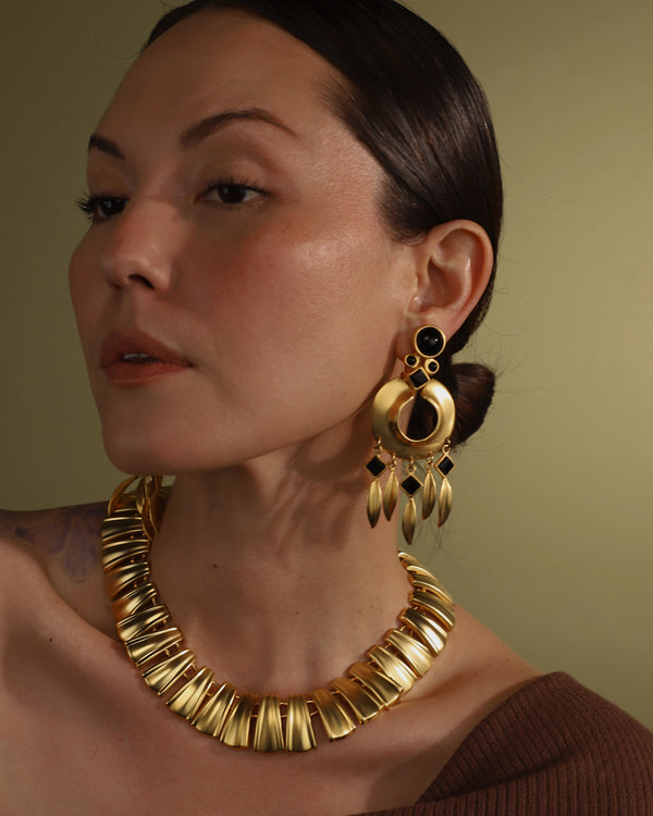 VINTAGE XL MATTE GOLD & ENAMEL DROP EARRINGS