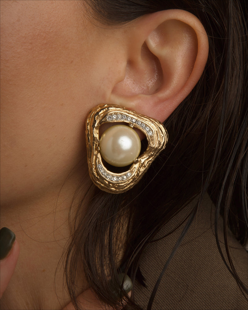 Vintage Brutalist Pearl Button Earrings