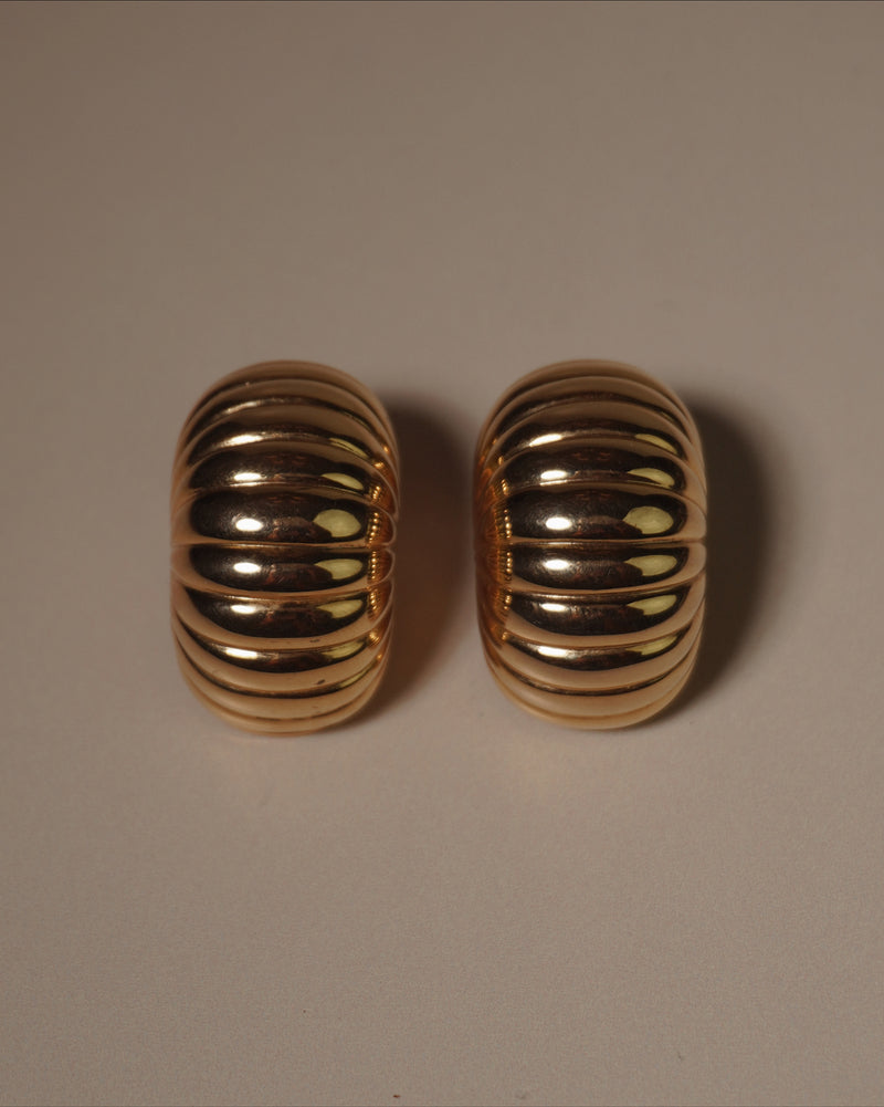 Vintage Chunky Ribbed Dome Clip Ons