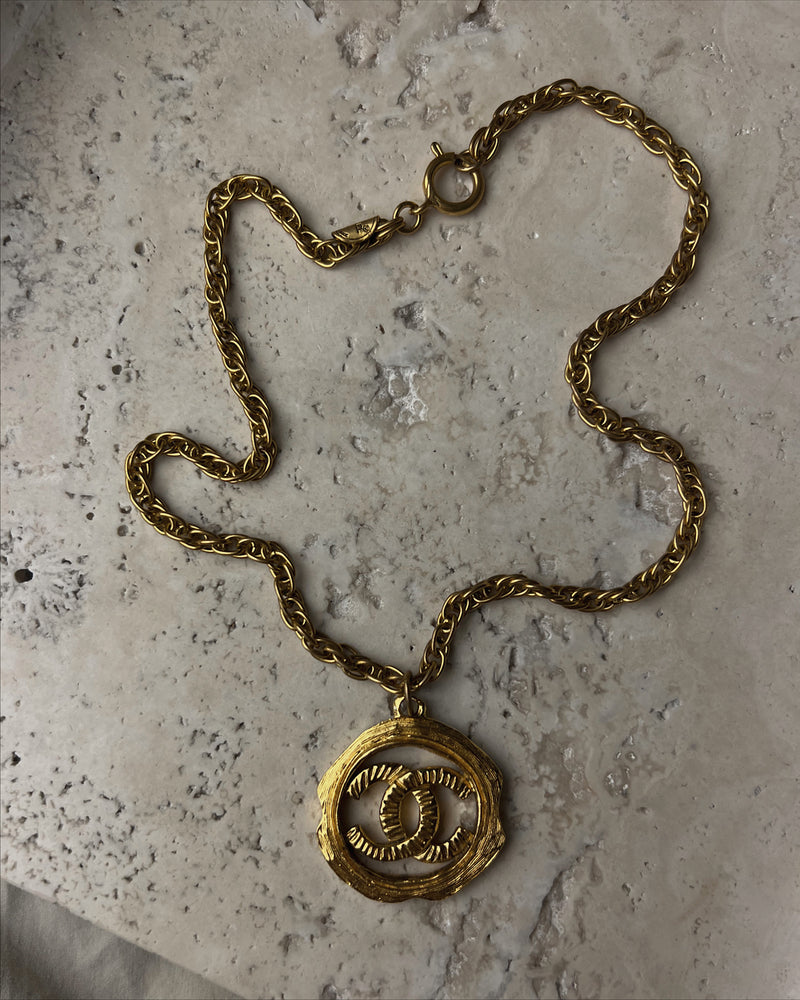 Vintage Chanel Medium Pendant Necklace