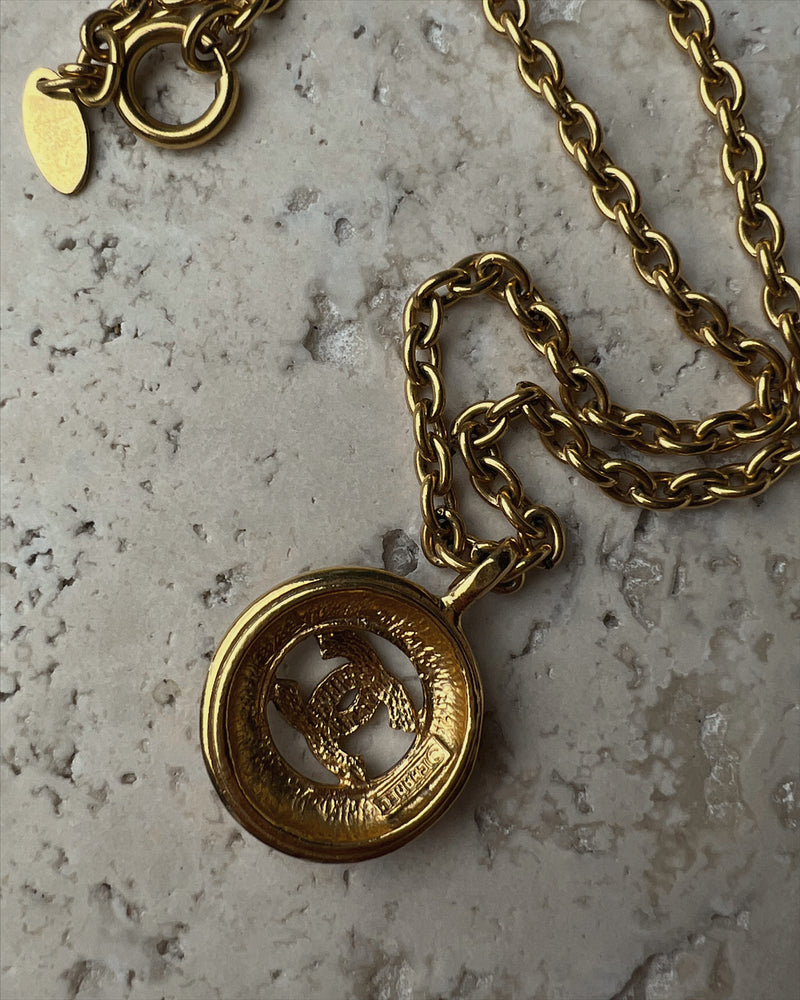 Vintage Chanel Small Pendant Necklace